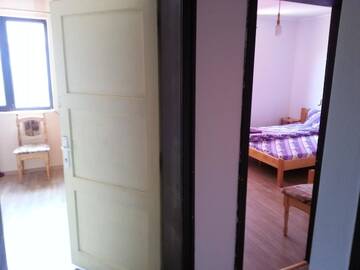 Фото номера Трехместный номер с общей ванной комнатой Гостевой дом Guest House Zora г. Белоградчик 7
