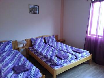 Фото номера Трехместный номер с общей ванной комнатой Гостевой дом Guest House Zora г. Белоградчик 5